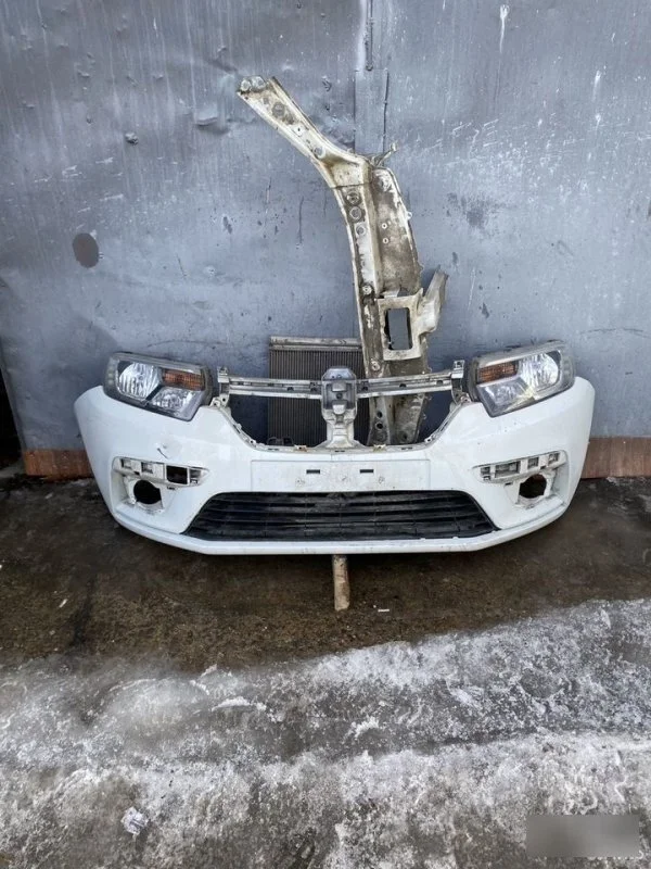 Бампер Renault Logan 2