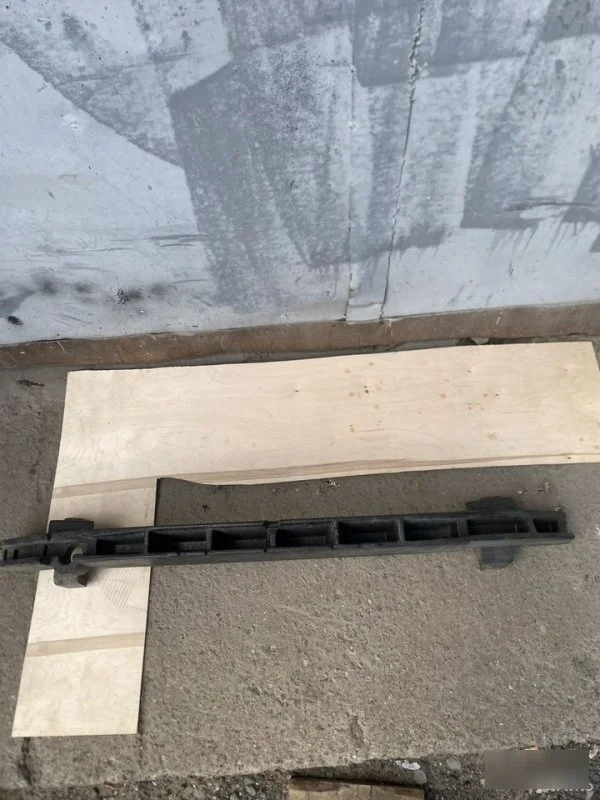 Абсорбер бампера Renault Arkana