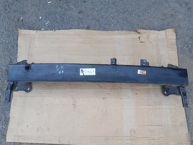 Усилитель бампера Kia Sportage 4