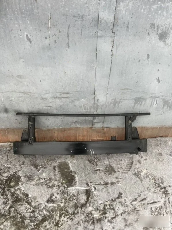 Усилитель бампера Kia Rio 4