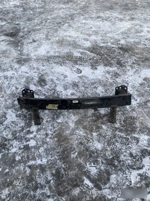 Усилитель бампера Kia Cerato 4