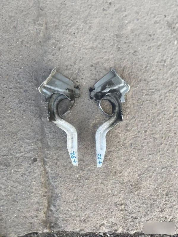 Петли капота Nissan X-Trail T32