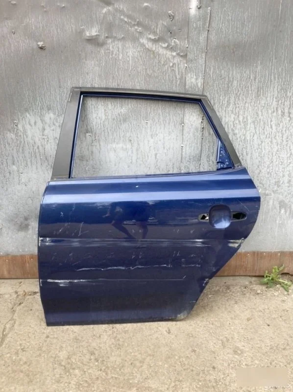 Дверь Kia Ceed 1 хетчбек