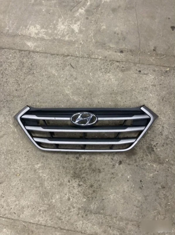 Решетка радиатора Hyundai Tucson 3