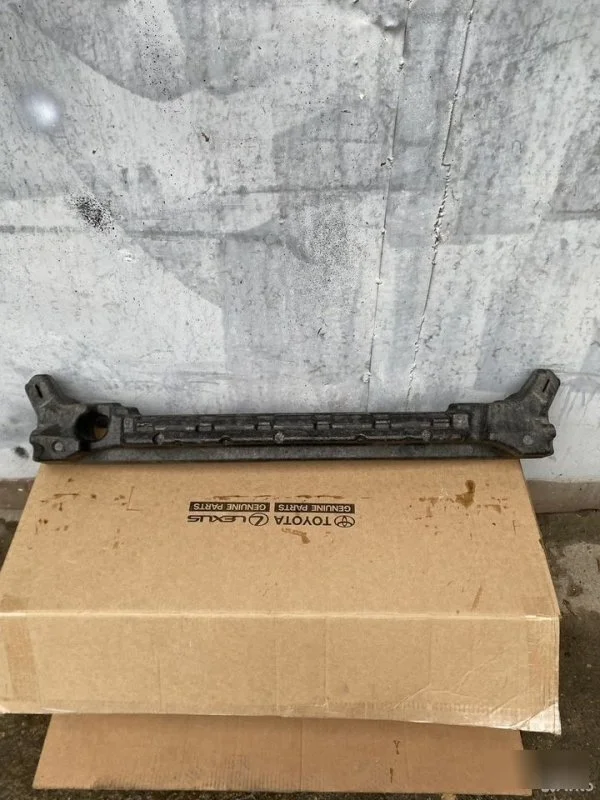 Абсорбер бампера Hyundai Tucson 3