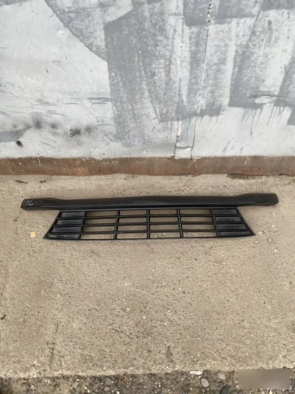 Решетка бампера Kia Rio 4 X-Line