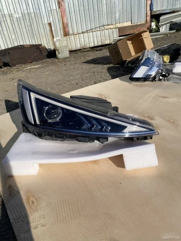 Фара Hyundai Elantra ADрест