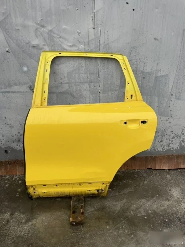 Дверь Porsche Cayenne 2