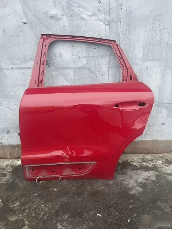 Дверь Porsche Macan 95B