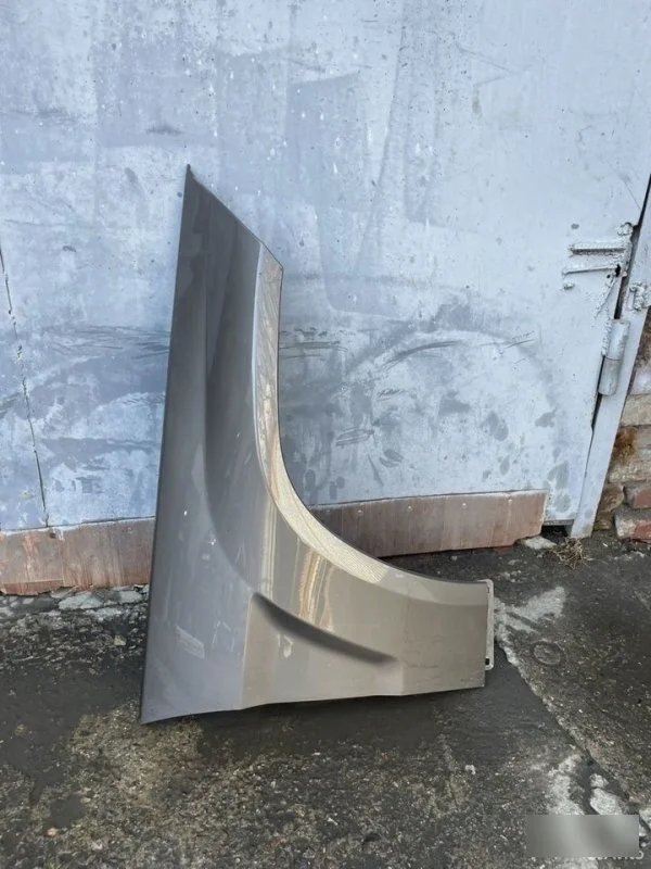 Крыло Mercedes-Benz GLK X204