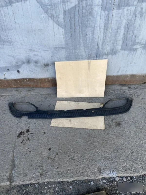 Юбка бампера Mercedes-Benz W205