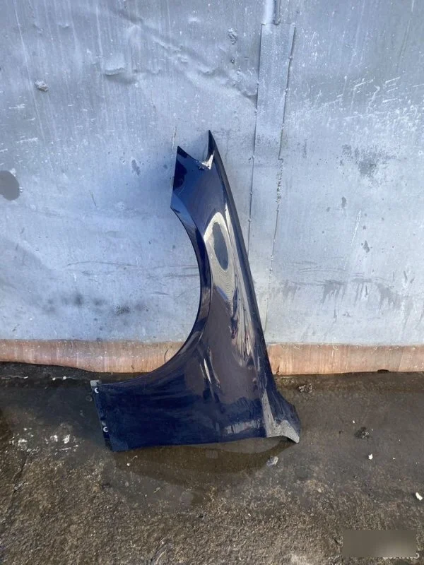 Крыло Mercedes-Benz W213