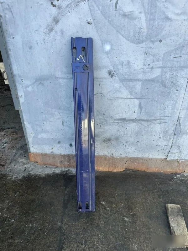 Усилитель бампера Nissan Qashqai J11