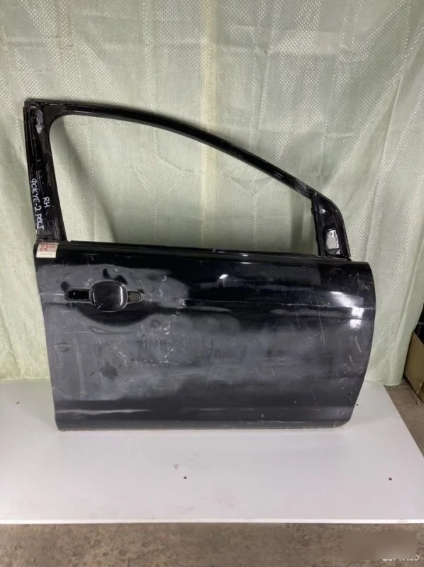 Дверь Ford Focus 2