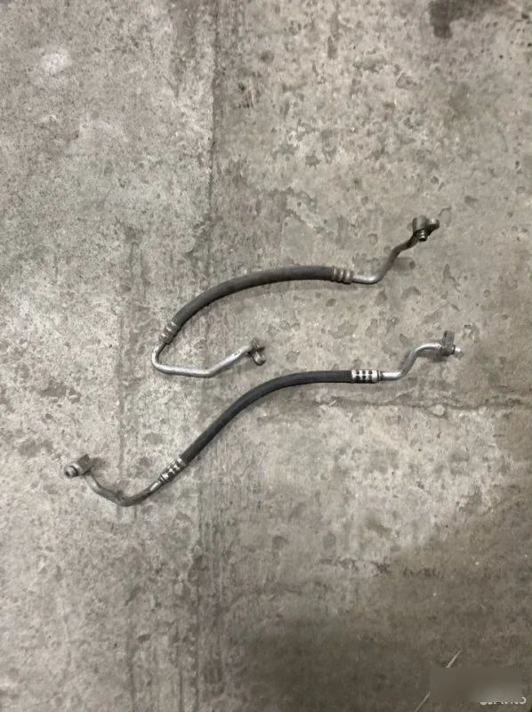 Трубка кондиционера Hyundai / Kia Rio 3