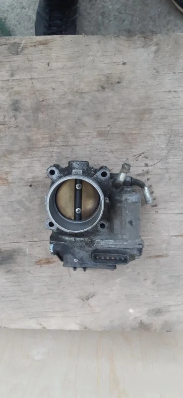 Дроссельная заслонка Mitsubishi Outlander