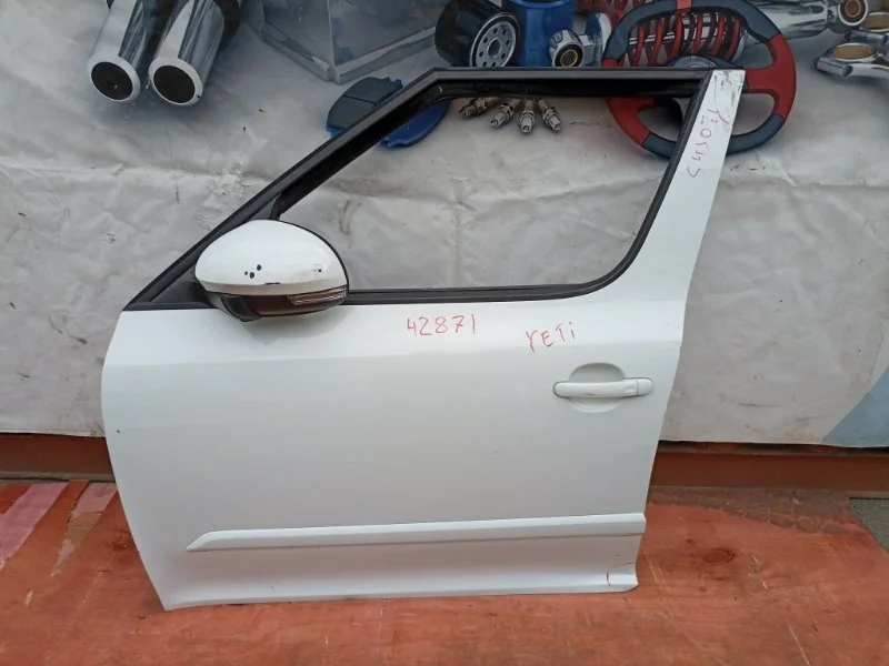 Дверь Skoda Yeti 2015 5L0831055 5L 1.2 CBZ, передняя левая