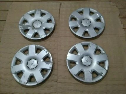 Б.у. колпак на диск MITSUBISHI LANCER CY2A MITSUBISHI LANCER CY2A