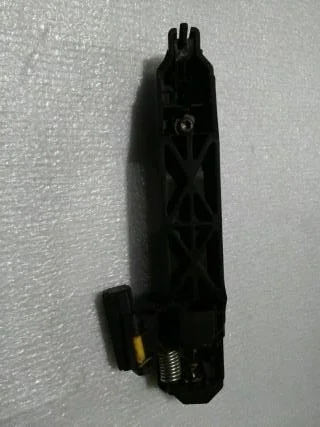 Б.у. ручка двери TOYOTA AVENSIS ZZT251 TOYOTA AVENSIS ZZT251