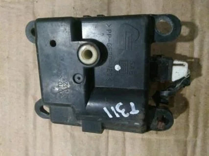 Б.у. сервопривод заслонки печки NISSAN X-TRAIL T31 NISSAN X-TRAIL T31