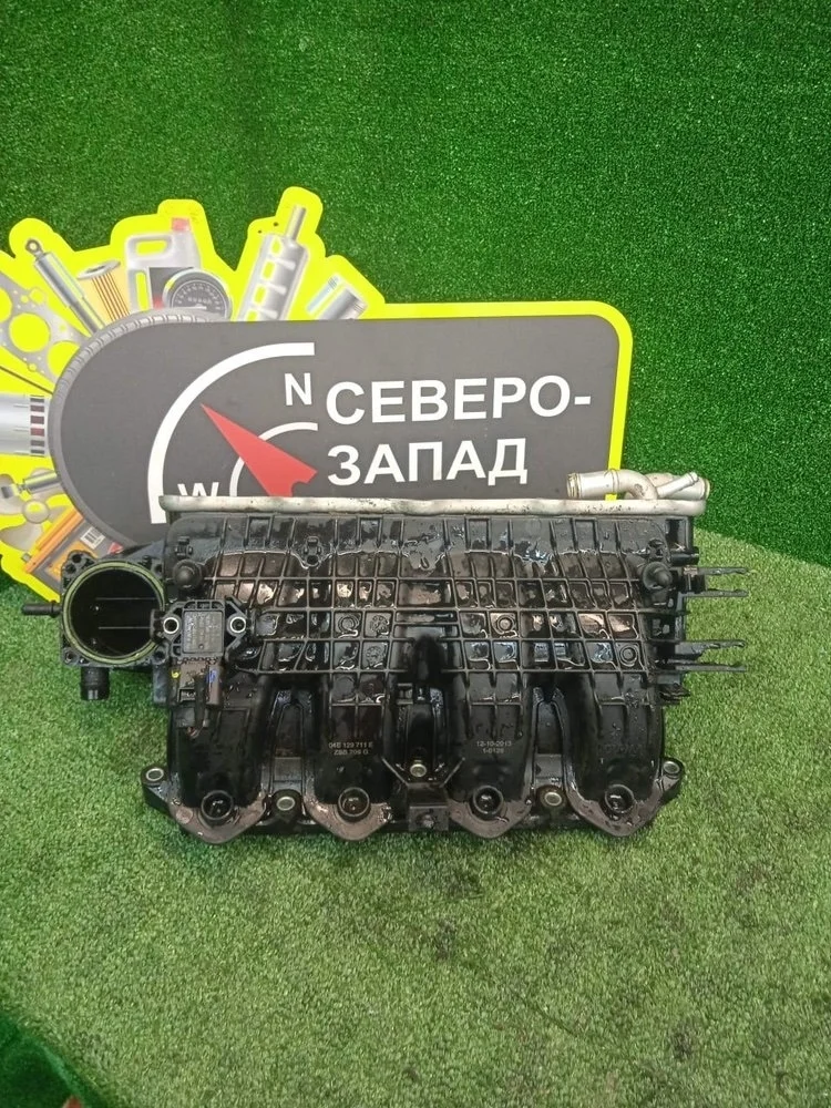 Коллектор впускной Audi A3 2016 04E129711E 8V CXS