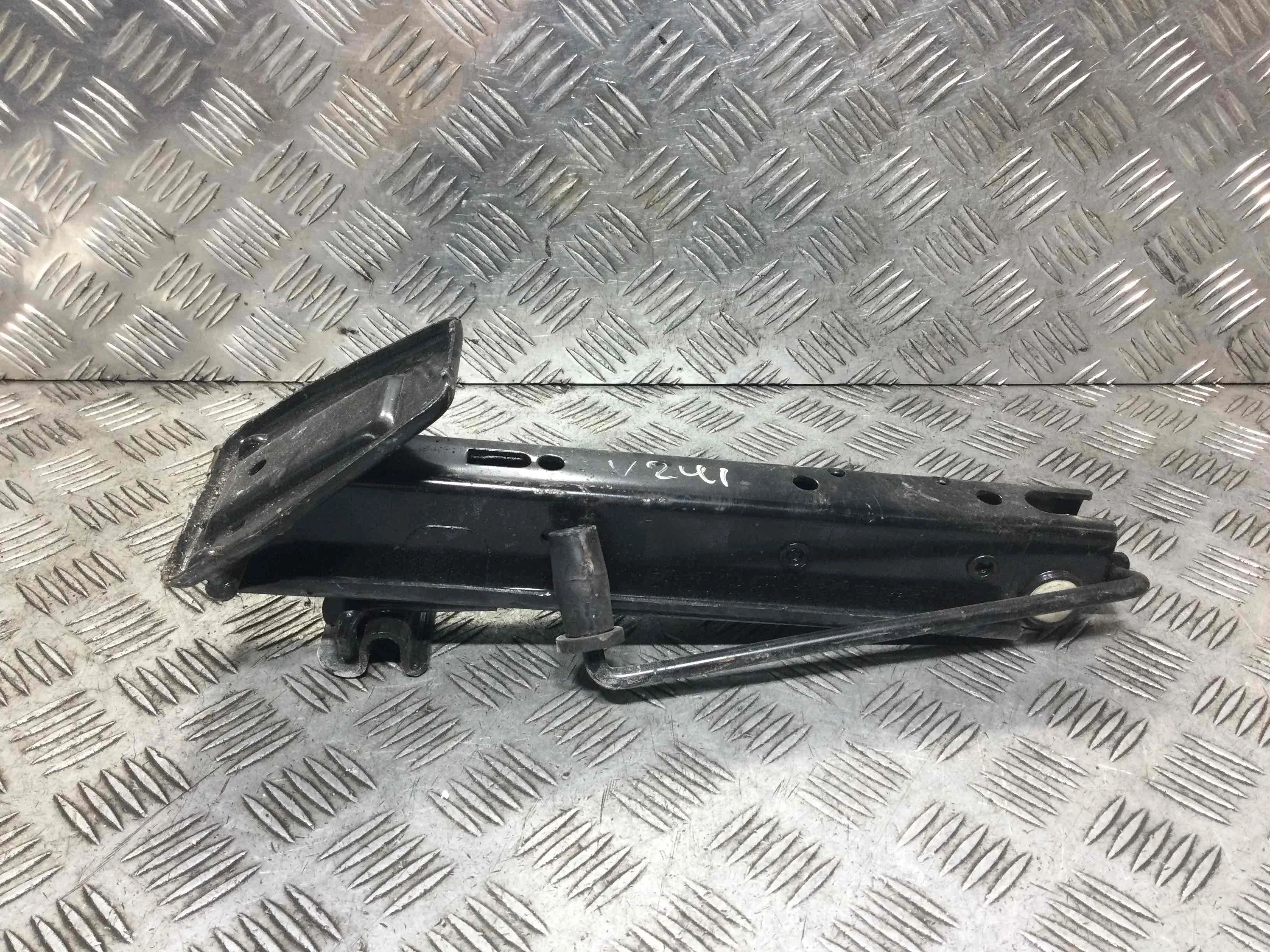 Домкрат Ford Galaxy Galaxy I (WGR) 1995 - 2006 дизель 1.9 TDI Механика Минивэн