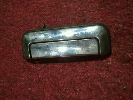 Б.у. ручка двери MITSUBISHI PAJERO SPORT K96W MITSUBISHI PAJERO SPORT K96W