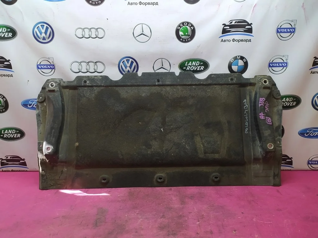 Защита двигателя Audi A7 C7 4G 4G0863821F