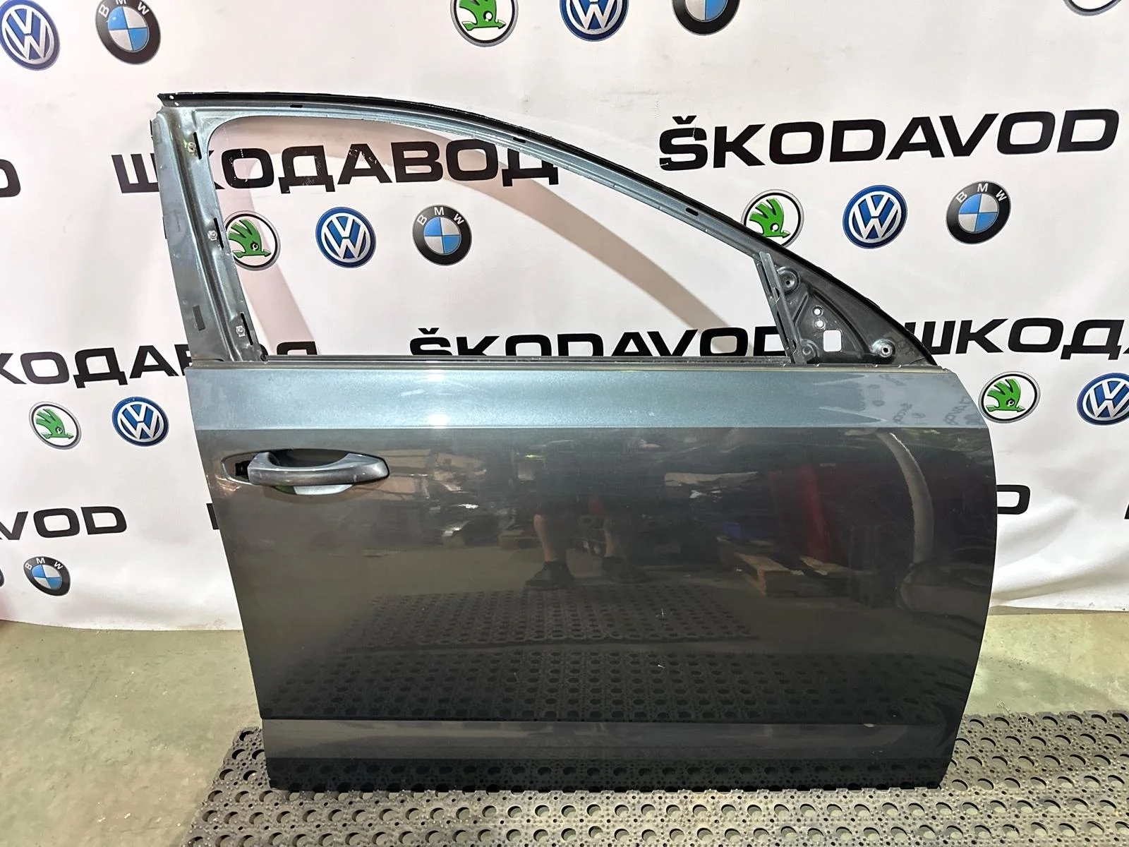 Дверь Skoda Octavia 2015 5E0831052A A7 (5E) 2.0 CRMB, передняя правая