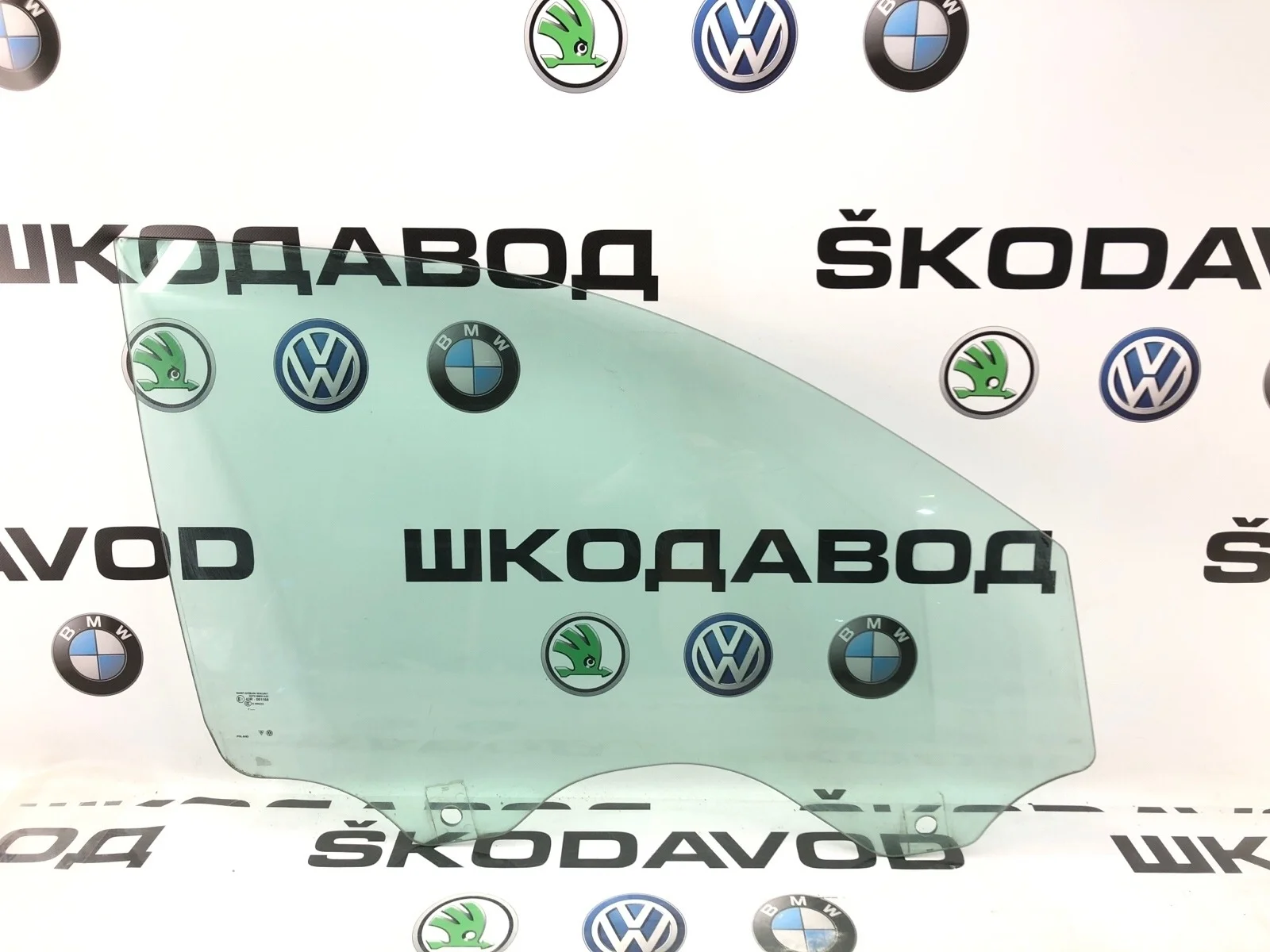 Стекло двери Volkswagen Touareg 2007 7L0845202F 1 GP РЕСТАЙЛИНГ 3.0 BKS, переднее правое