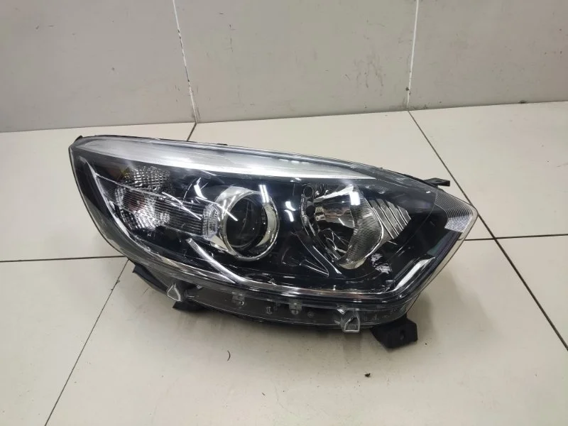 Фара правая Renault Kaptur 2021