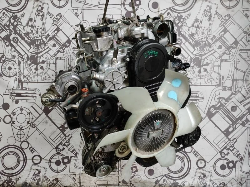 Двигатель Mitsubishi L200 Pajero Sport 1000C753 4D56U