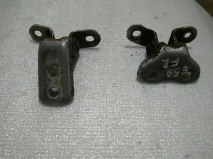 Б.у. петля двери TOYOTA COROLLA ZRE151 TOYOTA COROLLA ZRE151