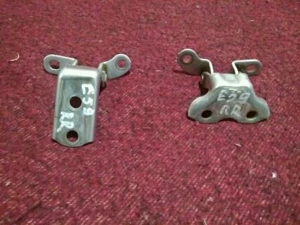 Б.у. петля двери TOYOTA COROLLA ZRE151 TOYOTA COROLLA ZRE151