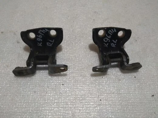 Б.у. петля двери MITSUBISHI PAJERO SPORT K96W MITSUBISHI PAJERO SPORT K96W
