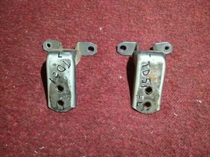 Б.у. петля двери SUZUKI GRAND VITARA JB420 SUZUKI GRAND VITARA JB420