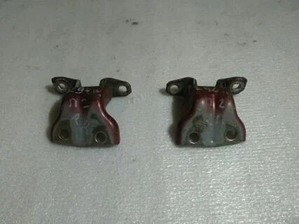 Б.у. петля двери MITSUBISHI PAJERO SPORT K94W MITSUBISHI PAJERO SPORT K94W