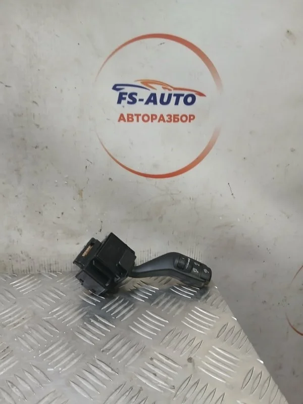 Подрулевой переключатель Ford Focus 2 2010 Хетчбек