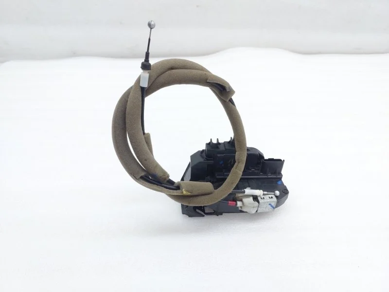 Замок двери Nissan Qashqai 2014 J11