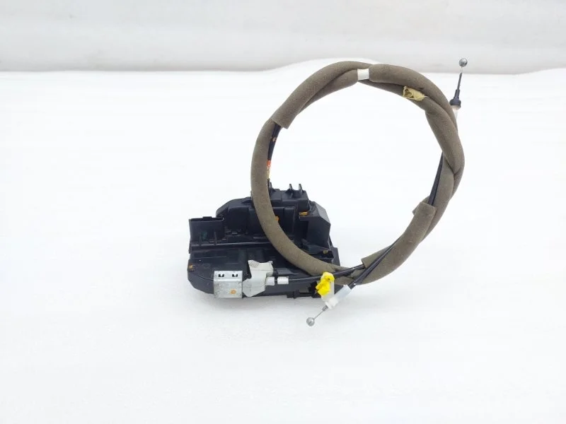 Замок двери Nissan Qashqai 2014 J11