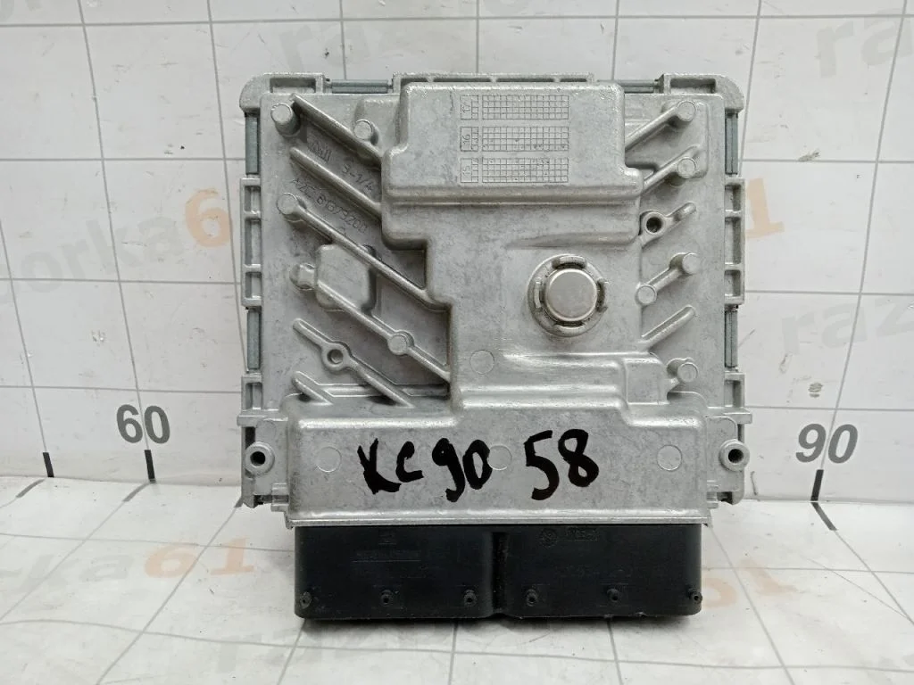 Блок управления двигателя SEAT LEON FR 1.8 CJSA