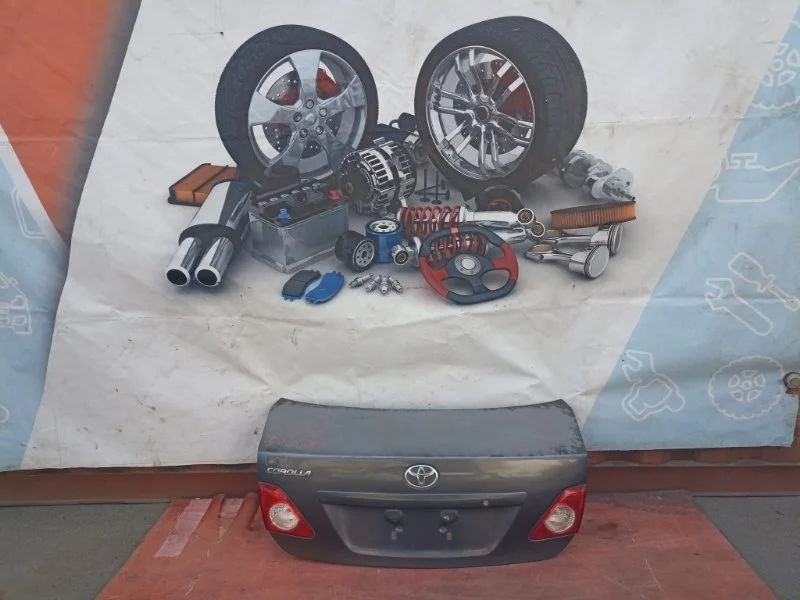 Крышка багажника Toyota Corolla 2009 6440112B50 E150 1.6 1ZR