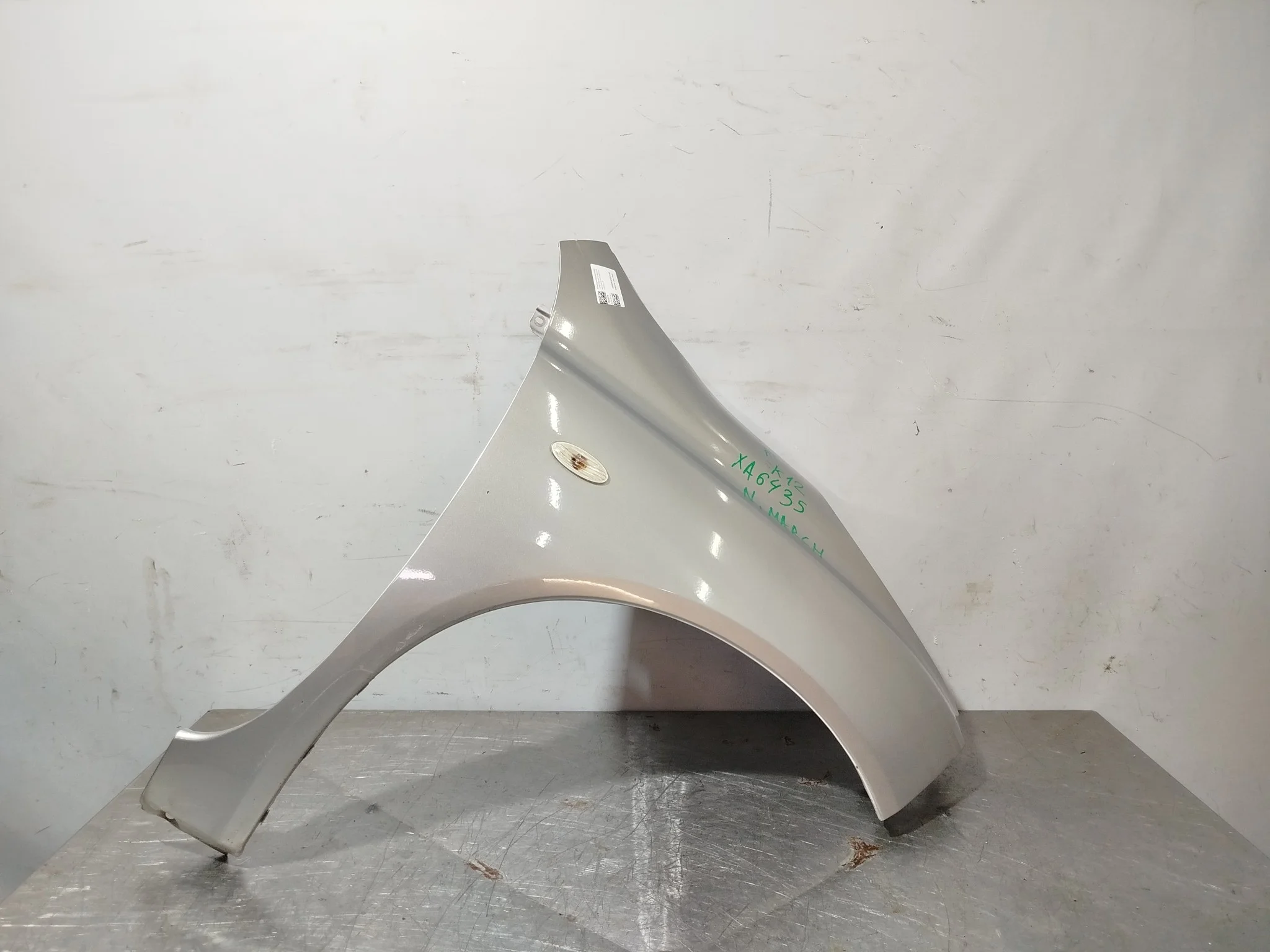 КРЫЛО NISSAN MARCH MICRA AK12 BK12 BNK12 K12 YK12 63100AX030 ПЕРЕДНЕЕ ПРАВОЕ серебро, KY0 XA6435