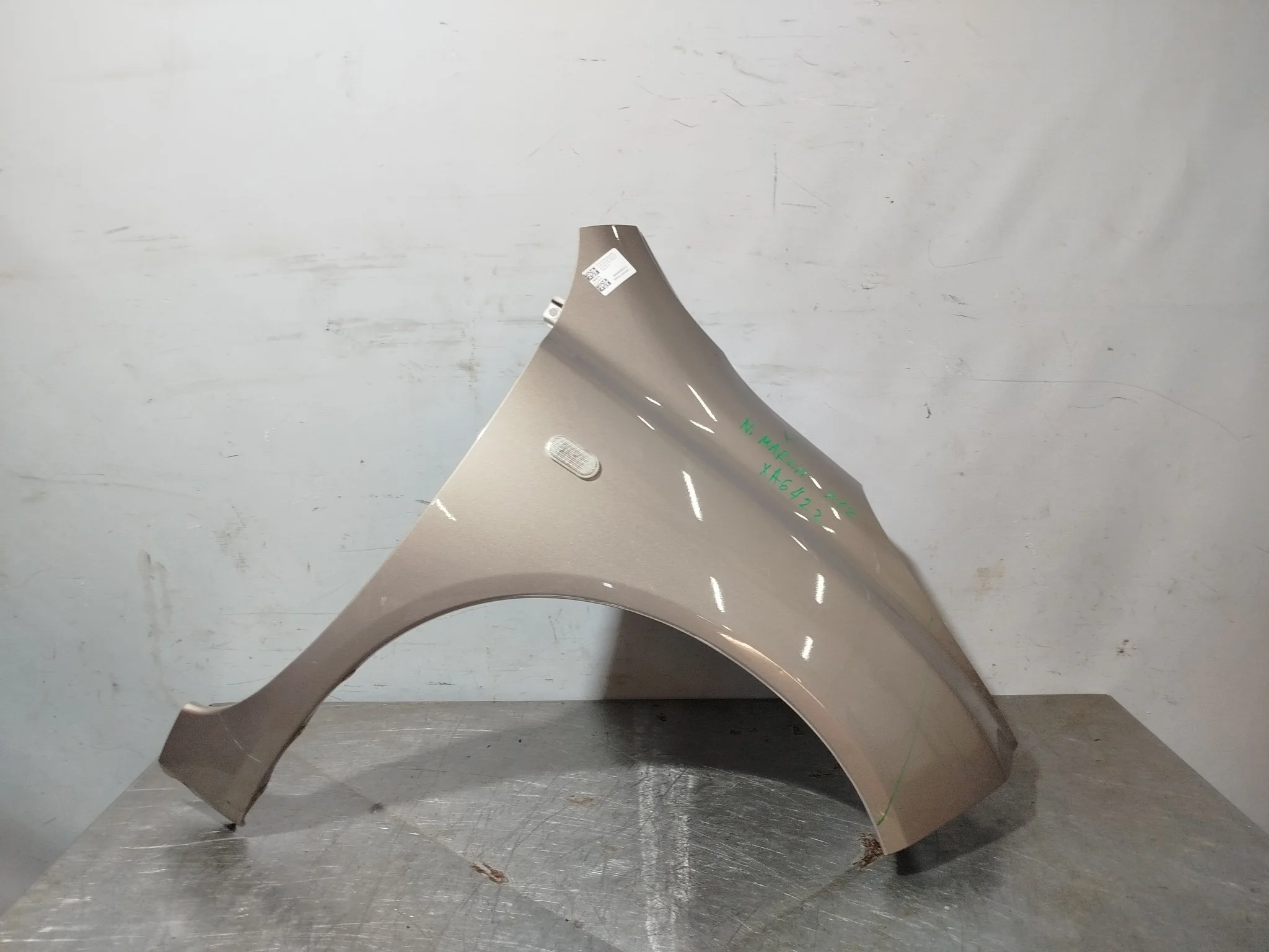 КРЫЛО NISSAN MARCH MICRA AK12 BK12 BNK12 K12 YK12 63100AX030 ПЕРЕДНЕЕ ПРАВОЕ розовый, C41 XA6422