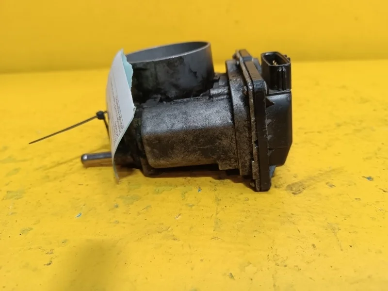 Дроссельная заслонка Mitsubishi Pajero 4 2006-2012 1450A098 6G75