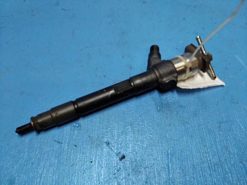 Форсунка топливная Mitsubishi L200 2015-2019 1465A439 4N15