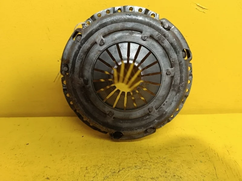 Диск и корзина сцепления Kia Ceed 2 2012-2018 4110023136 G4FC