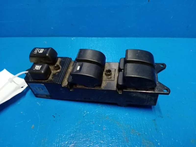 Блок управления стеклоподъемниками Mitsubishi Outlander Xl 2007-2012 8608A185, передний левый