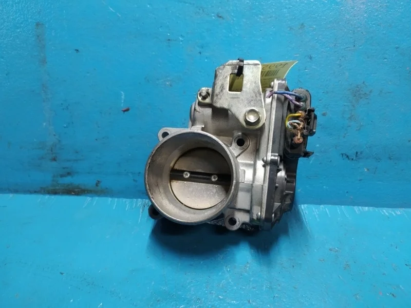 Дроссельная заслонка Mazda 3 2012-2017 PE0113640B PE-VPS