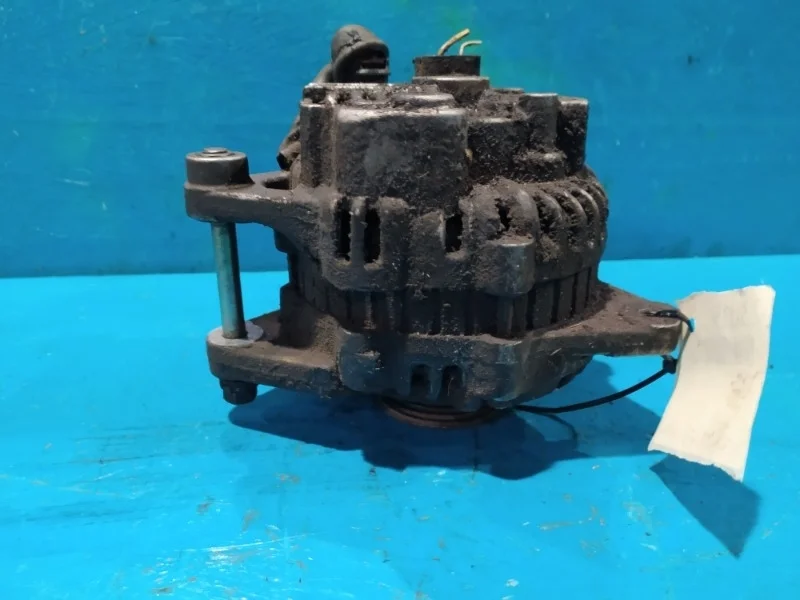 Генератор Mitsubishi Pajero 2 1996-2008 MD350609 6G74